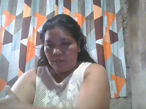 Snapshot of xxbernxxx chatting on 05/31/26, 03:45 xxbernxxx online show from 05/31/26, 03:45