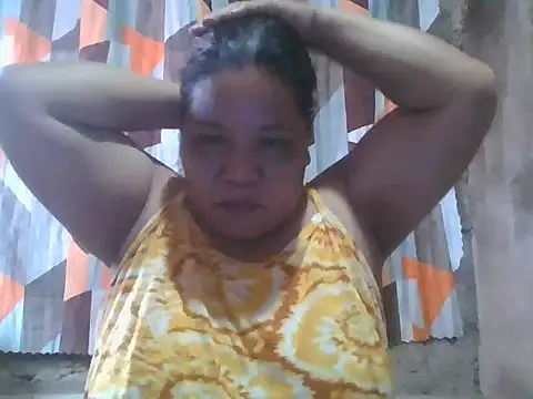 Snapshot of xxbernxxx chatting on 05/24/26, 02:33 xxbernxxx online show from 05/24/26, 02:33
