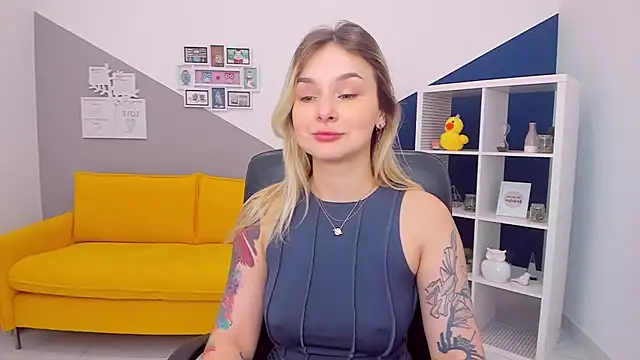 LilFleurish online show from 03/10/26, 05:33