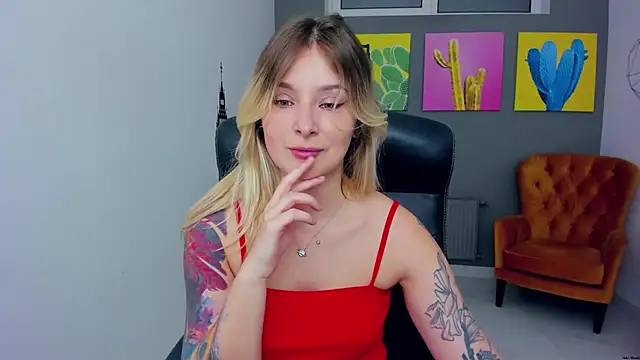 LilFleurish online show from 05/05/26, 04:26