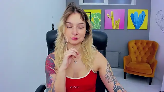 LilFleurish online show from 04/14/26, 04:28