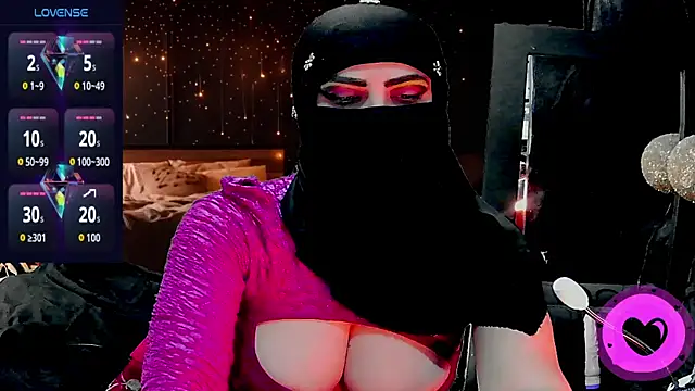 SultanaLayla online show from 11/29/25, 08:53