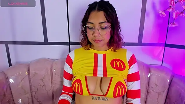 Olivejoness online show from 10/22/25, 05:07