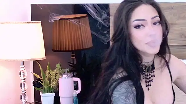 AlessandraLovi online show from 07/02/26, 05:02