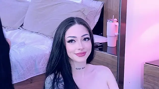 AlessandraLovi online show from 05/31/26, 07:36