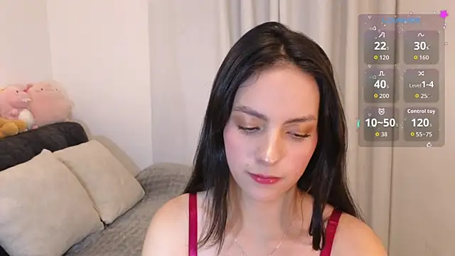 Snapshot of sarah_saenz_ chatting on 06/30/26, 06:57 sarah saenz online show from 06/30/26, 06:57