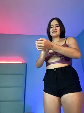 alejandrodolls online show from 10/29/25, 08:52