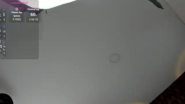 Snapshot of sweet__vanessa1 chatting on 02/14/26, 08:31 sweet vanessa1 online show from 02/14/26, 08:31