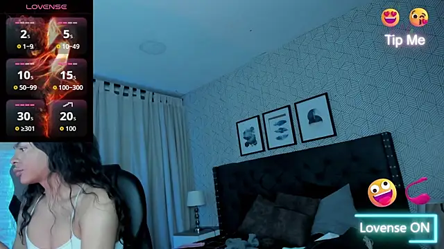 Snapshot of sweet__vanessa1 chatting on 11/27/25, 03:51 sweet vanessa1 online show from 11/27/25, 03:51