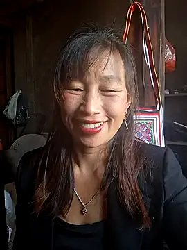 ngocngoc cute online show from 10/30/25, 02:21