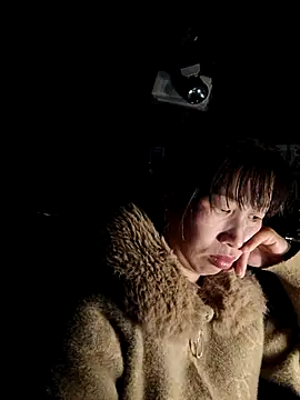 ngocngoc cute online show from 11/17/25, 01:15