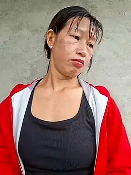 Snapshot of ngocngoc_cute chatting on 07/14/26, 02:05 ngocngoc cute online show from 07/14/26, 02:05
