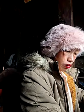 ngocngoc cute online show from 11/05/25, 12:58