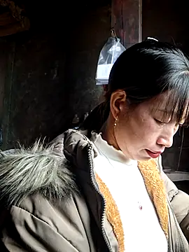 ngocngoc cute online show from 11/13/25, 02:04