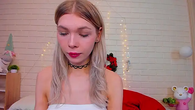 Blondy Fina online show from 02/03/26, 06:22