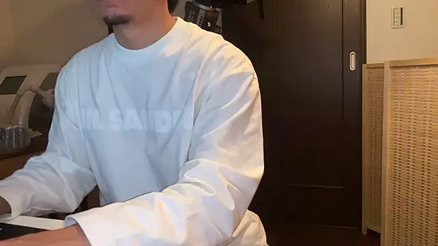 hamechannel online show from 11/17/25, 10:30