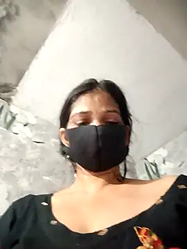 soni yhakur online show from 10/12/25, 03:41