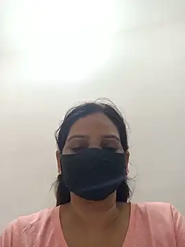 Snapshot of soni_yhakur chatting on 06/18/26, 01:26 soni yhakur online show from 06/18/26, 01:26