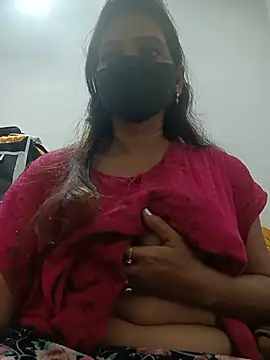 Snapshot of soni_yhakur chatting on 07/15/26, 02:29 soni yhakur online show from 07/15/26, 02:29