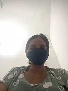 Snapshot of soni_yhakur chatting on 07/05/26, 02:16 soni yhakur online show from 07/05/26, 02:16