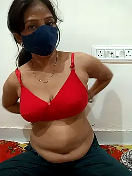 soni yhakur online show from 09/18/25, 09:23