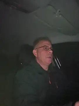 andyjulia online show from 11/03/25, 05:23