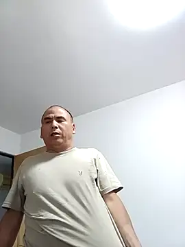 CWQ123 online show from 09/17/25, 12:07