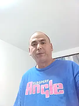 CWQ123 online show from 10/08/25, 12:07