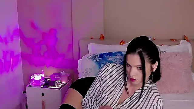 Emily Sheen online show from 10/30/25, 05:28