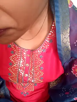 Neha Tyagi online show from 10/26/25, 05:08