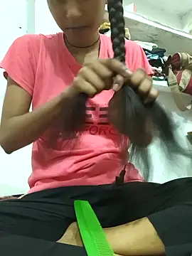 Snapshot of Kumkum_07 chatting on 09/30/25, 10:32 Kumkum 07 online show from 09/30/25, 10:32