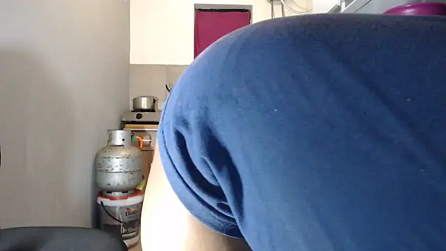 YummySyriaxoxo online show from 11/04/25, 07:17