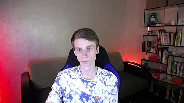 yes cute boy  online show from 09/27/25, 05:08