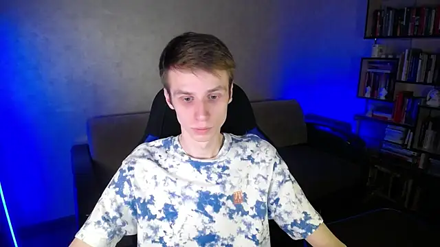 yes cute boy  online show from 02/09/26, 03:21