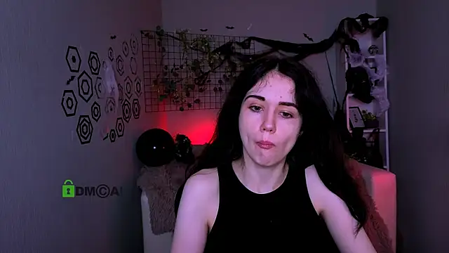 riley sanders online show from 10/28/25, 10:14