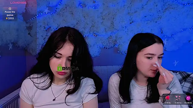 riley sanders online show from 04/03/26, 07:31