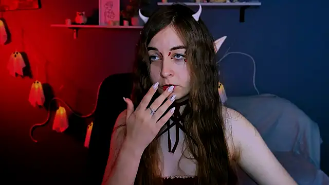 lilith diva online show from 10/25/25, 07:14