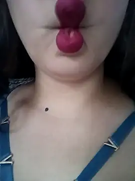 LINA-DALOUA online show from 01/14/26, 02:20