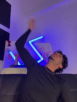 Snapshot of Gipsyboysteve chatting on 03/23/26, 11:26 Gipsyboysteve online show from 03/23/26, 11:26