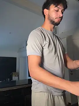 Snapshot of Gipsyboysteve chatting on 03/22/26, 05:32 Gipsyboysteve online show from 03/22/26, 05:32