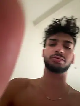 Snapshot of Gipsyboysteve chatting on 04/16/26, 10:49 Gipsyboysteve online show from 04/16/26, 10:49