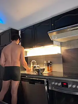 Snapshot of Gipsyboysteve chatting on 03/27/26, 05:05 Gipsyboysteve online show from 03/27/26, 05:05