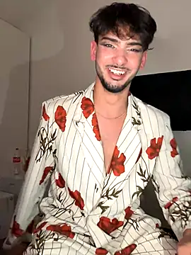 Snapshot of Gipsyboysteve chatting on 12/02/25, 05:58 Gipsyboysteve online show from 12/02/25, 05:58