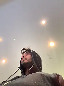 Snapshot of Gipsyboysteve chatting on 11/20/25, 02:07 Gipsyboysteve online show from 11/20/25, 02:07