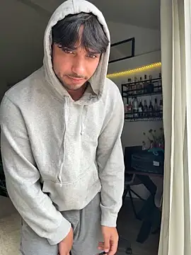 Snapshot of Gipsyboysteve chatting on 04/02/26, 12:12 Gipsyboysteve online show from 04/02/26, 12:12