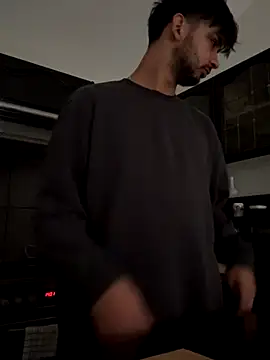 Snapshot of Gipsyboysteve chatting on 11/17/25, 01:04 Gipsyboysteve online show from 11/17/25, 01:04