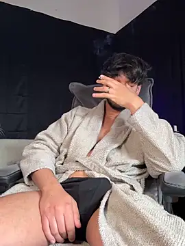 Snapshot of Gipsyboysteve chatting on 04/13/26, 09:13 Gipsyboysteve online show from 04/13/26, 09:13