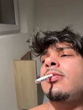 Snapshot of Gipsyboysteve chatting on 01/06/26, 01:09 Gipsyboysteve online show from 01/06/26, 01:09