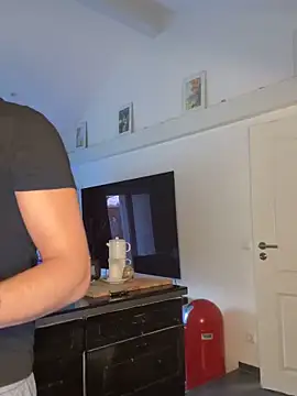 Snapshot of Gipsyboysteve chatting on 03/02/26, 07:15 Gipsyboysteve online show from 03/02/26, 07:15