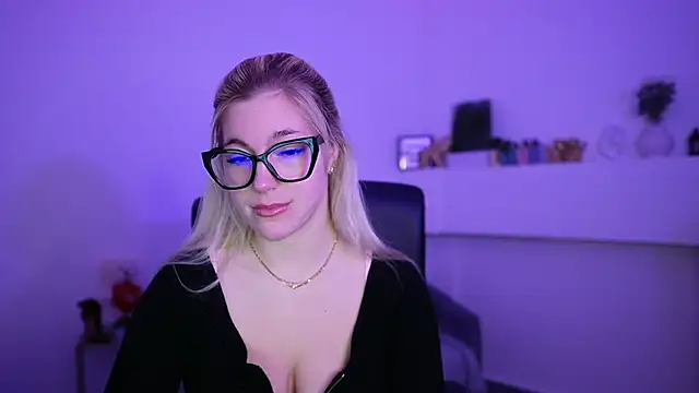 leokitty  online show from 04/14/26, 01:05